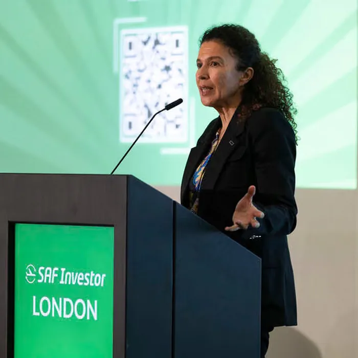 Natasha Mann speaking at the SAF Investor London event